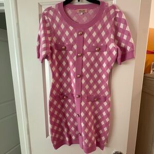 Elegant Pink and White Knit Mini Dress